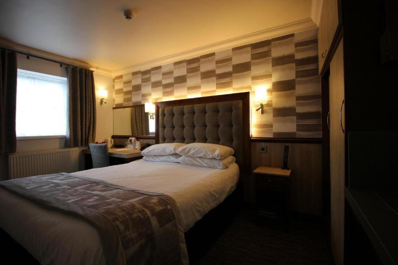 Best Western Plus Pastures Hotel Донкастер Экстерьер фото