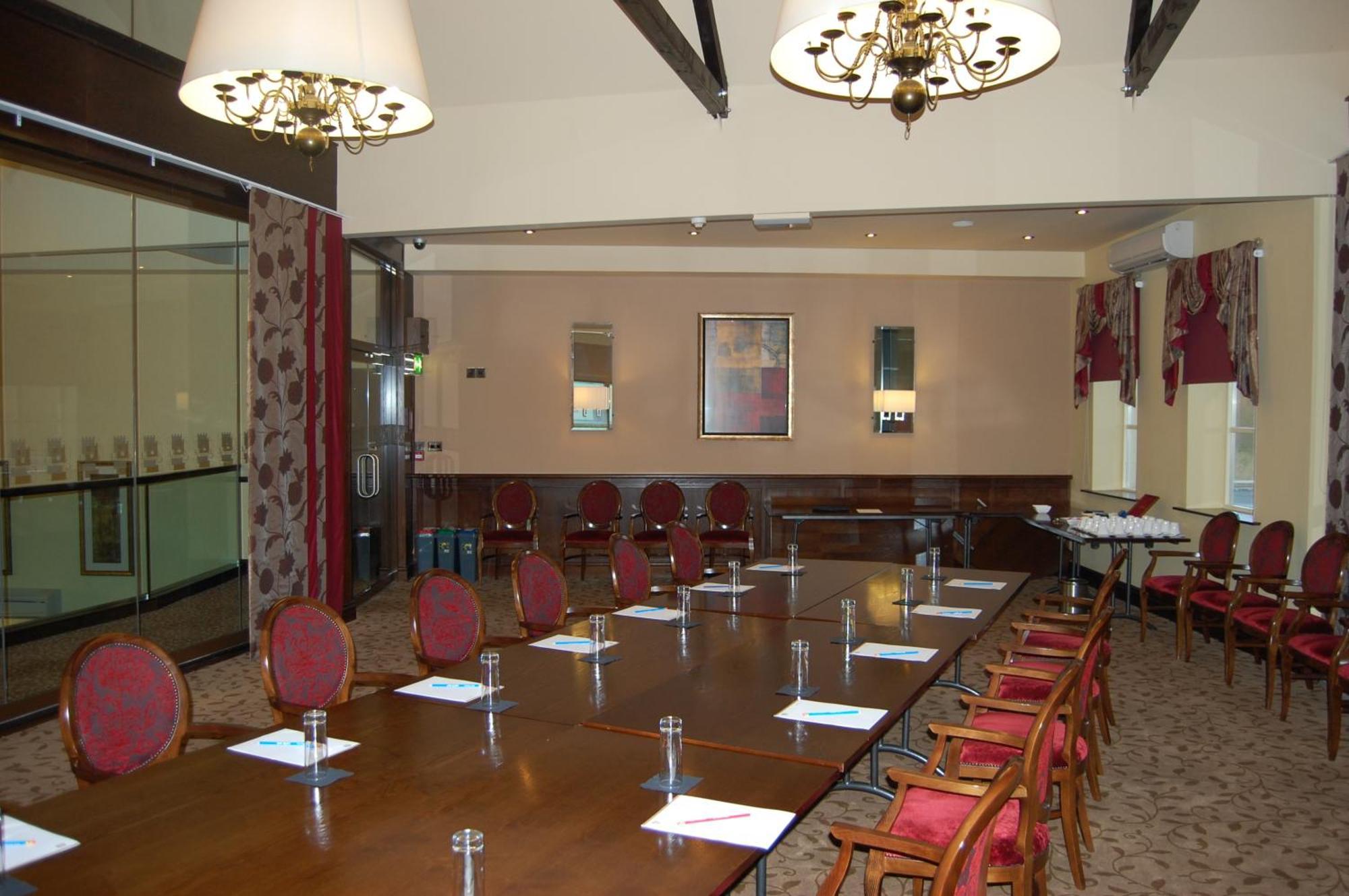 Best Western Plus Pastures Hotel Донкастер Экстерьер фото