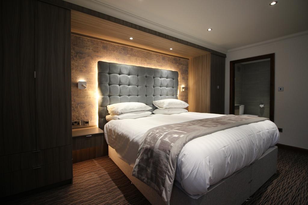 Best Western Plus Pastures Hotel Донкастер Экстерьер фото