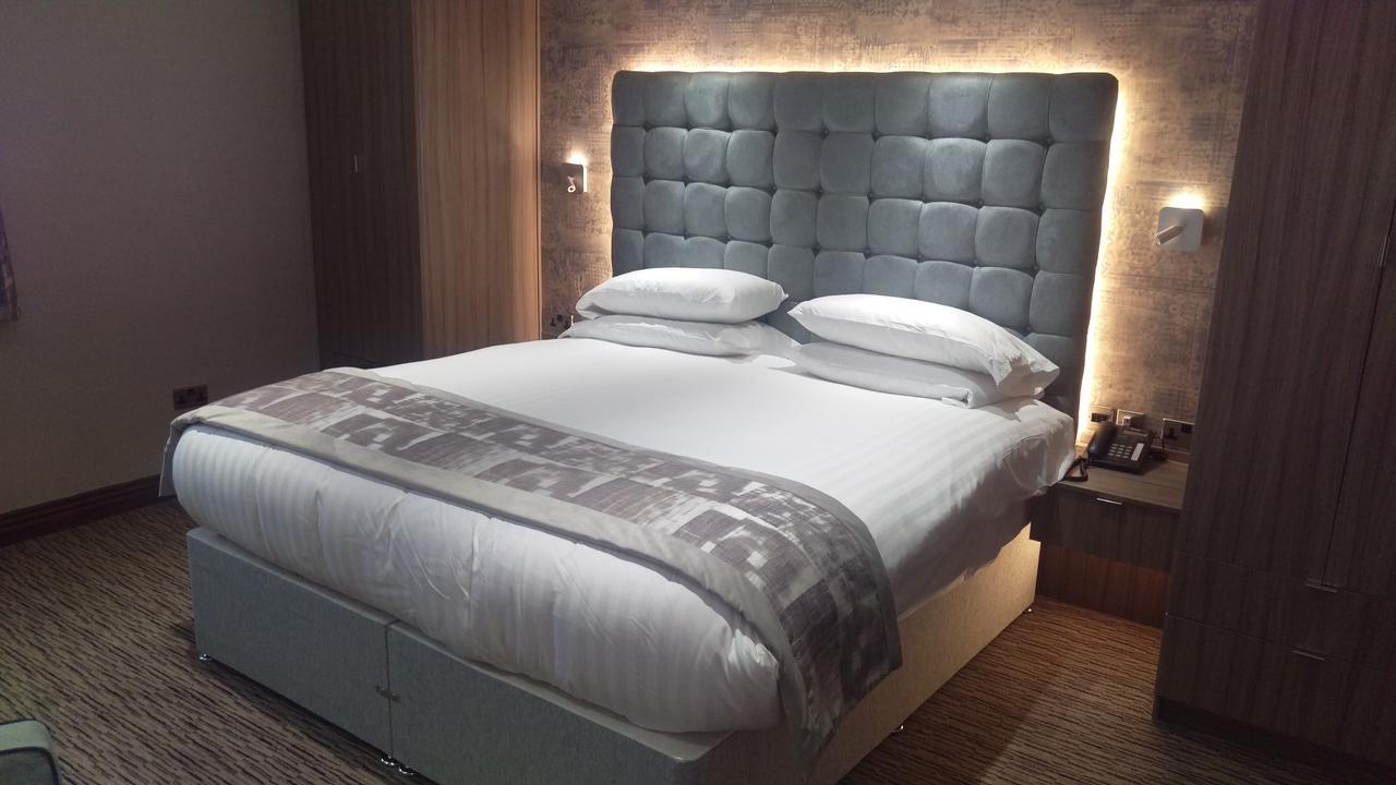 Best Western Plus Pastures Hotel Донкастер Экстерьер фото