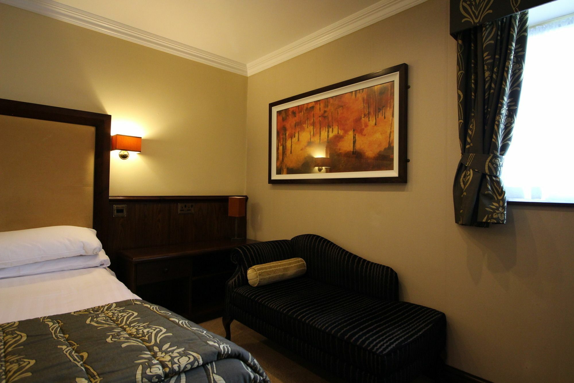 Best Western Plus Pastures Hotel Донкастер Экстерьер фото